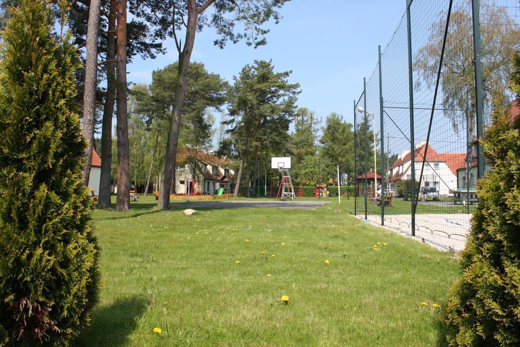 Osrodek Wypoczynkowy Merkury Mrzezyno Exterior photo